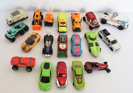Lot of 19 Die Cast Toy Cars Matchbox, Hotwheels, Maisto - £23.48 GBP