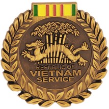 Vietnam Service Medal &amp; Ribbon Pin 1&quot; - £14.36 GBP