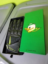 UofO Oregon Ducks Team Player Issued Football Gloves HyperBeast XL Chip Kelly - £262.98 GBP
