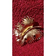 Vintage Monet Pin Brooch - Gold Tone + White Oak Leaf - Beautiful! - $8.86