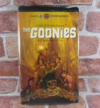 The Goonies (VHS, 1985 1994) Black Clamshell - £9.63 GBP