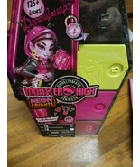 Monster High Skulltimate Secrets Neon Frights Draculaura Doll Locker  - £19.32 GBP