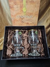 Claddagh Irish Handcut Glass Gold Band Footed Mug Cup with Handle Boxed Set of 2 - £39.56 GBP