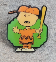 CHARLIE BROWN Orange Outfit Hat Baseball Bat Peanuts Vintage Lapel Pin - £12.86 GBP