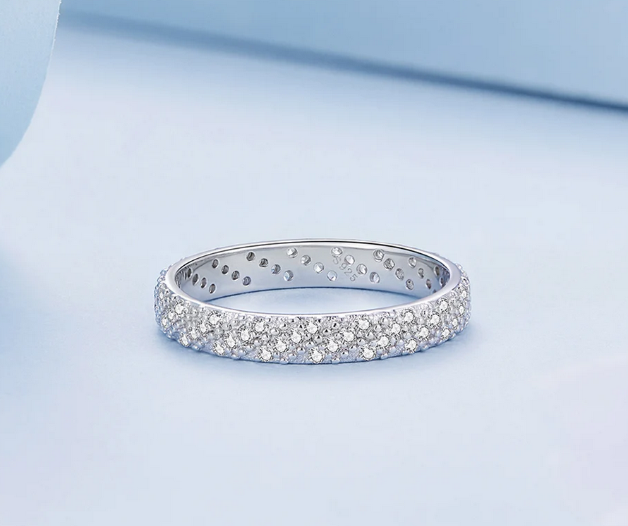Platinum 925 Sterling Silver Dazzling Zircon Luxury Eternity Band Item image 3