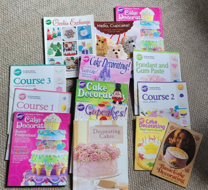 Lot of 14 Cake and Cupcake Decorating Magazines and Cookbooks Wilton School - $12.99