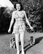 Judy Garland Young Pose With Two Dogs 8x10 Photo - £8.45 GBP