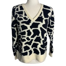 Loft Giraffe Print Pull Over Sweater S Black White V Neck Knit Very Soft - $27.88
