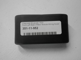 2004 Chevrolet Silverado 1500 Front Left Seat Inflator Module Wiring Cover - $22.97