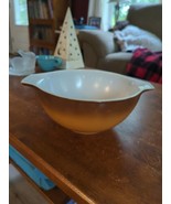 vintage 7.5&quot; wide Pyrex nesting bowl &quot;Old Orchard&quot; brown color - $20.32 CAD