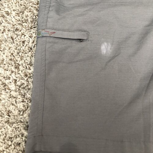 Greg Norman Men's Shorts Grey Gray Size 40 Performance Stretch Chinos Golf Item image 2