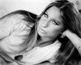 Barbra Streisand as Judy Maxwell 1972 What&#39;s Up Doc portrait 8x10 inch photo - £7.64 GBP