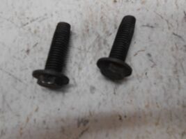 2006 CHEVY IMPALA FRONT RIGHT PASSENGER SEAT BOLTS - $22.97