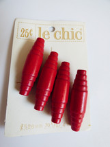 VTG LE CHIC 1940-50s 4 long Red Unique Button Set on Original Display Card new - £11.18 GBP
