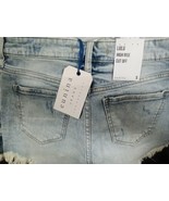 Euninav, Cut Off Super High Rise Jean Shorts Size Smal,   9177 - $21.46 CAD