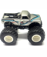 Hot Wheels Monster Trucks 1:64 Michigan Ice Monster - $218.29 MXN