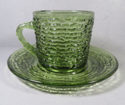 Vintage Avocado Ribbed Glass Single Cup &amp; Saucer Anchor Hocking 5.5&quot; x 2.5&quot; - £8.47 GBP