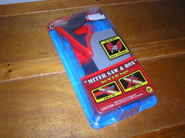 REAL CONSTRUCTION Miter Saw &amp; Box Age 6+ NEW in Package – minor wear to ... - £9.58 GBP