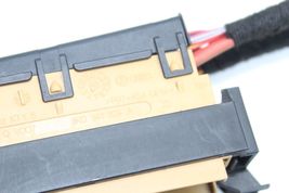 12-18 AUDI A6 C7 RIGHT PASSENGER SIDE FUSE HOLDER E4964 image 10