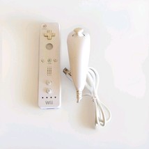 Official Nintendo Wiimote Controller White RVL-003 With Nunchuck - $336.74 MXN