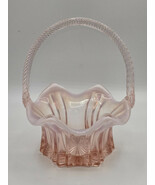 Fenton Opalescent Pink Vulcan Pattern Basket Twisted &#39;Rope&#39; Handle - $1,490.48 MXN