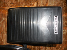 Simplicity SL-415 Foot Pedal #4C-316B Wired To Electric &amp; Harness Plugs - $20.00