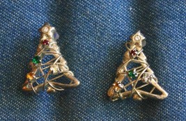 Festive Rhinestone Silver-tone Christmas Tree Pierced Earrings 1990s vintage - £10.18 GBP