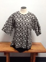 Melissa McCarthy Seven7 Black &amp; White Top, Peacock Print, New with tag,M... - $15.88