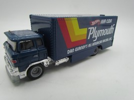 Dan Gurney’s AAR Cuda With Sakura Sprinter Transporter Truck 1/64 Hot Wh... - $3.24