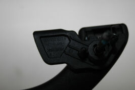 2000-2002 AUDI S4 REAR LEFT INTERIOR OVERHEAD SAFETY ROOF GRIP HANDLE LH X829 image 11