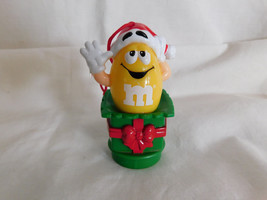 M Ms Yellow Coming out of Gift Box Ornament Topper 1998 - $56.91 MXN