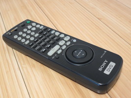 Sony DVD Remote Controller WIth Glow in The Dark Buttons Model RMT-D104A - $27.90