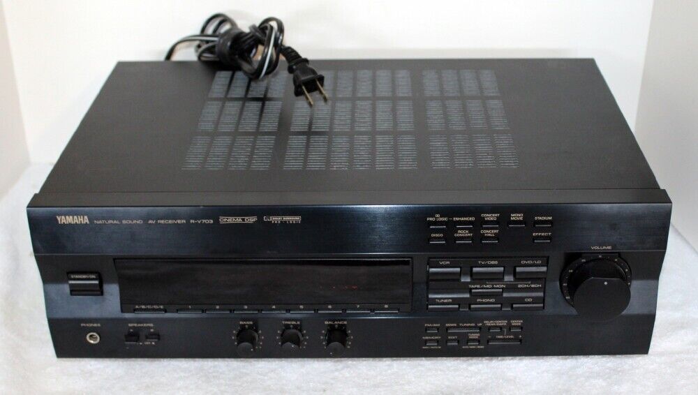 Yamaha R-V703 Natural Sound AV Stereo Receiver ~ Dolby Pro Logic ~ Video Working - $89.99