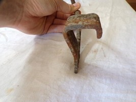 Vintage Branding Iron 35 1/2in Long 7 Pattern Loop Handle (F) - $992.25 MXN
