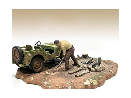 &quot;4X4 Mechanic&quot; Figure 4 for 1/18 Scale Models by American Diorama - £15.85 GBP