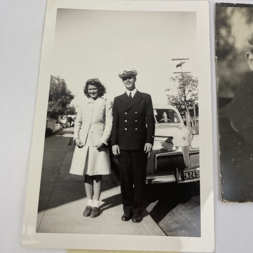 Vintage  Photos Lot of 5 American Family  1950s Photos Pictures Assorted B & W Item image 4