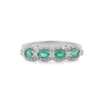 18K White Gold Emerald Ring - £946.88 GBP