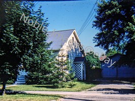 1954 Cape Cod Style Home Chicago Red-Border Kodachrome Slide - £4.37 GBP