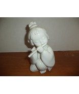 Tradional White Porcelain Japanese Girl With Flute - $570.01 MXN