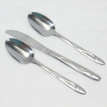 Americana Star Oval Soup Spoons and Dinner Knife Lot of 3 - £7.02 GBP