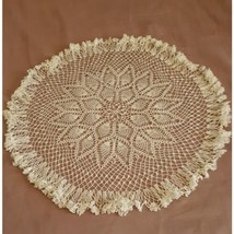 Vtg Pineapple Pattern 22” Round Crochet White Doily Ruffle Lacey Edging Elegant  - £9.80 GBP