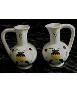 Cute Ceramic Vinegar &amp; Oil Cruet Set, Made in Japan, VERY GOOD CONDITION - $20.36 CAD