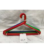 Clothes Hangers Plastic Assorted Colors 10 Count - $91.73 MXN