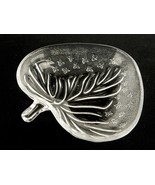 Glass Spade Dish, Leaf Shape Candy Bowl, Bon Bon Tray, Trinket Dish, Vin... - $270.80 MXN