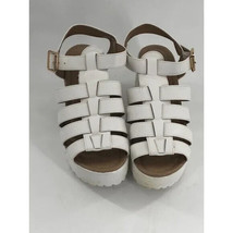 Koi Footwear Chunky Heel Platform Sandal Size 6 - $24.31