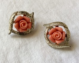 Sarah Coventry 60&#39;s style Clip Earrings with Coral Rose - £11.02 GBP