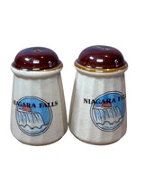 Vintage Niagara Falls Salt &amp;pepper Shaker Souvenir - $4.19