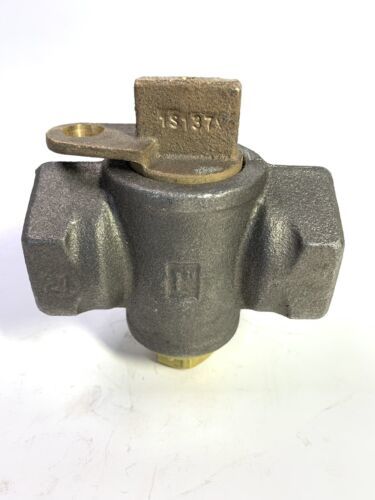 Mueller 175-psi 1-inch FNPT H-11175 Iron Body Lock Wing Gas Plug Meter V... - $79.75