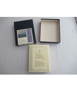 READ* HOLY BIBLE NELSON Family Bible New American Catholics 744W Red Let... - £13.44 GBP