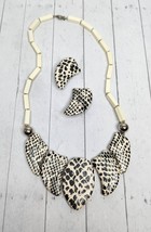 Vintage Womens Animal Print Bib Necklace Set - $24.00